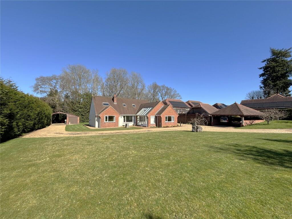 Main image of property: Main Road, Sandleheath, Fordingbridge, Hampshire, SP6