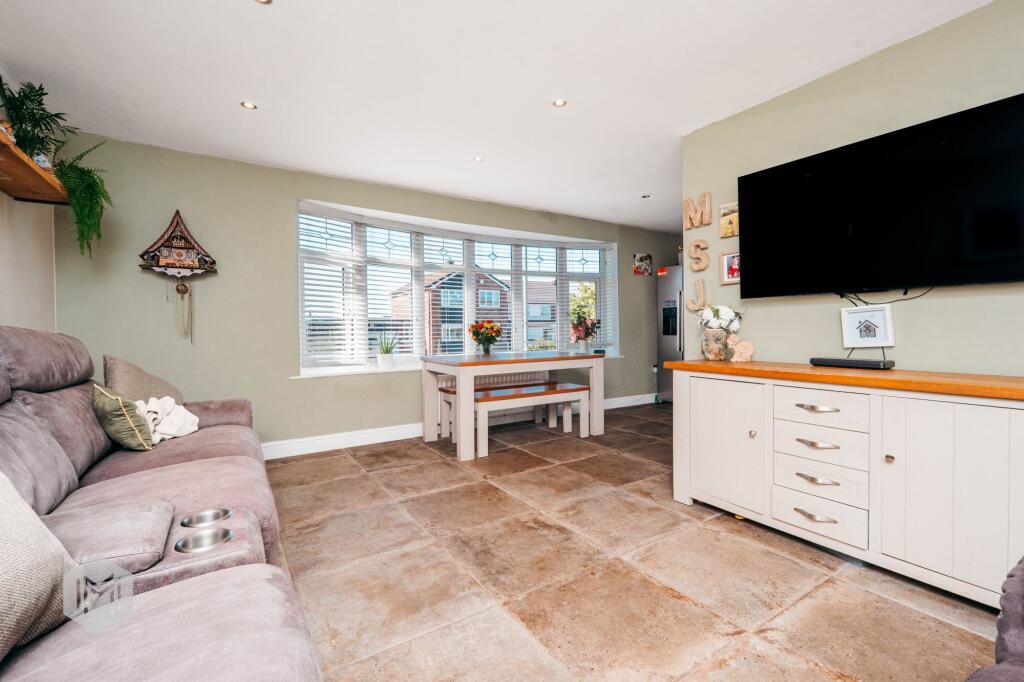 Hough Fold Way, Bolton, BL2 photo 4