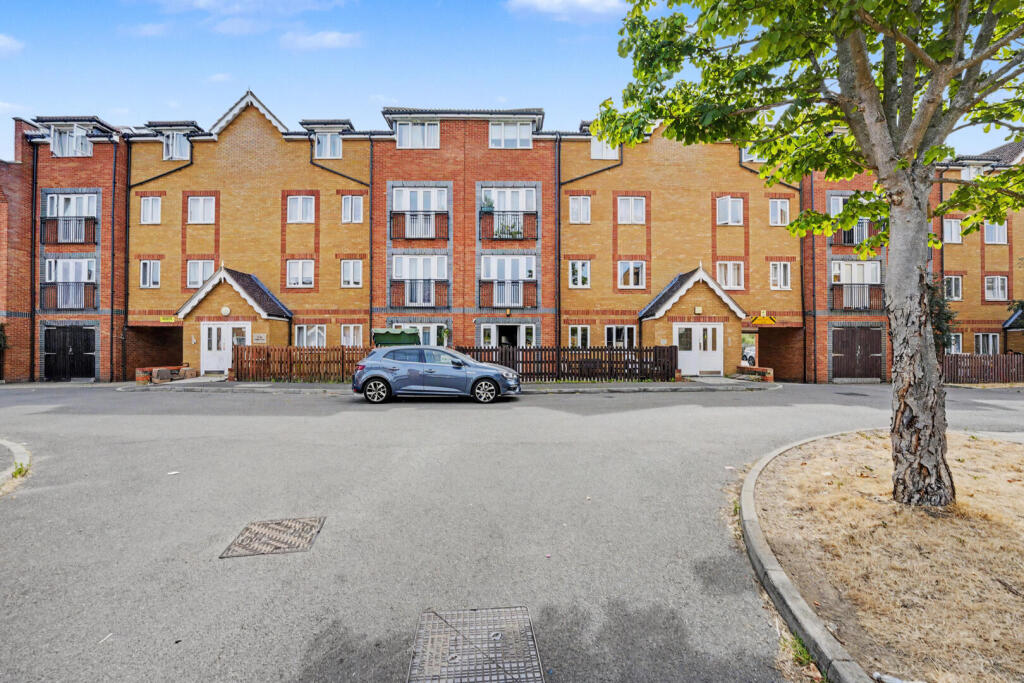 Main image of property: Foundry Gate, Waltham Cross