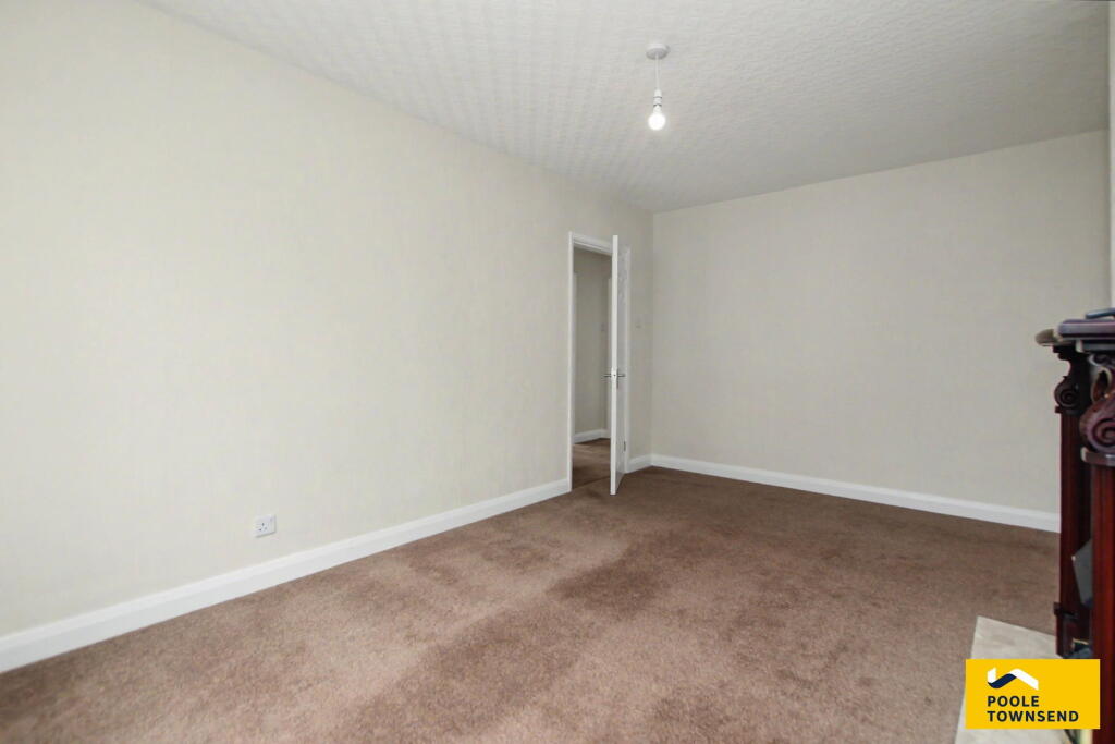 Hawcoat Lane, Barrow-in-furness, LA14 4HL photo 4