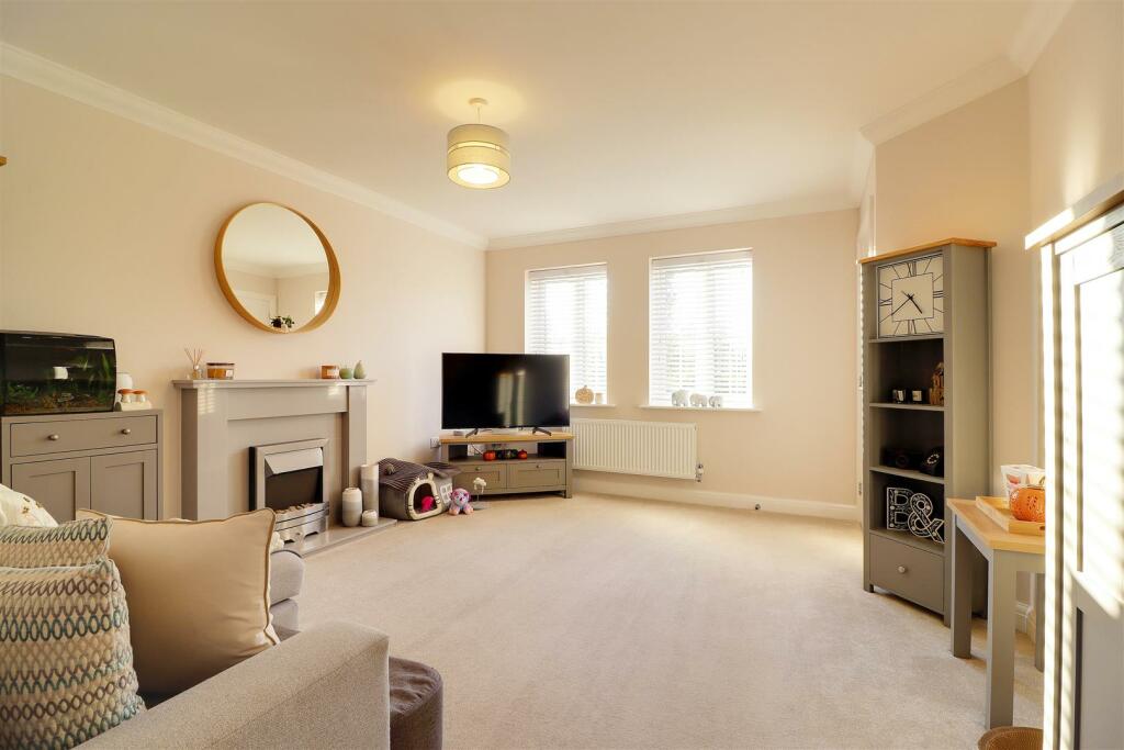 Beaumont Drive, Beverley - View 2