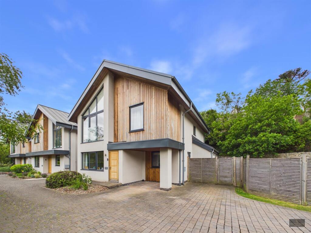 Main image of property: Pocombe Bridge, Exeter