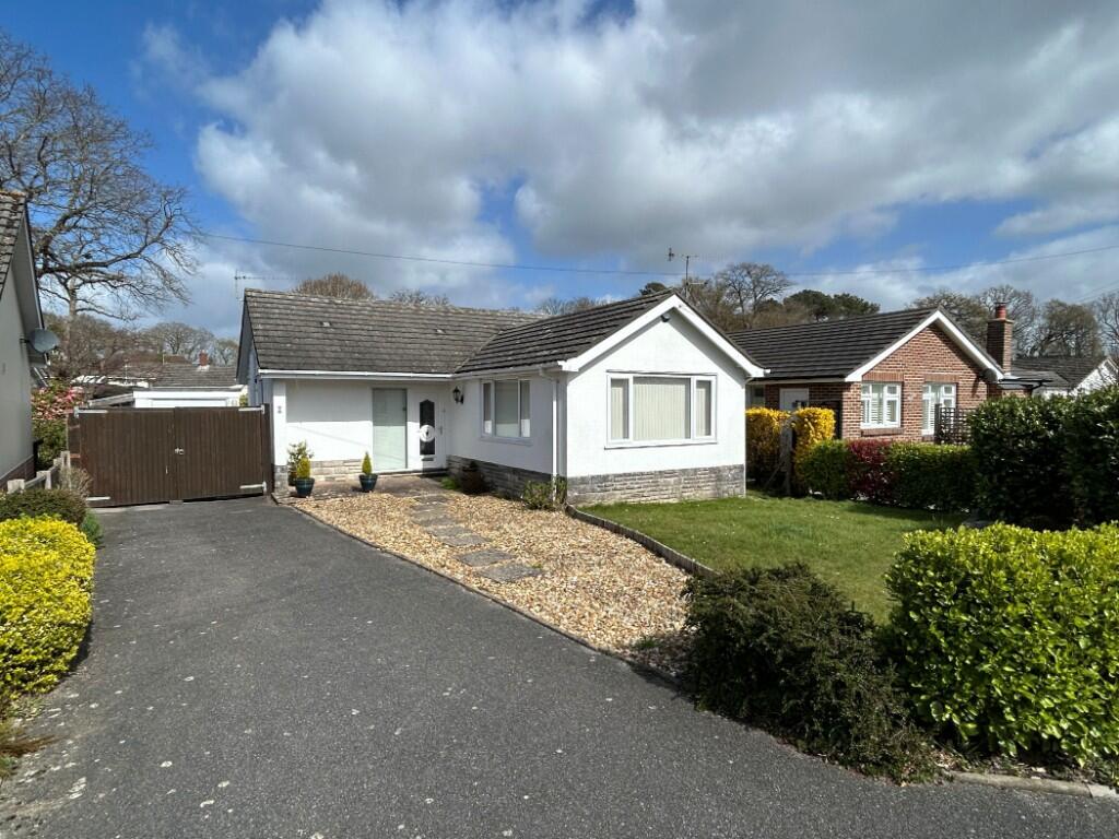 Main image of property: Cannon Close, Broadstone, Dorset, BH18