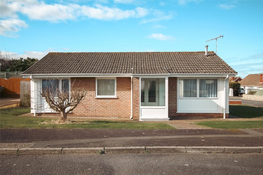 Ballards Grove, West Yelland, Barnstaple, EX31 photo 2