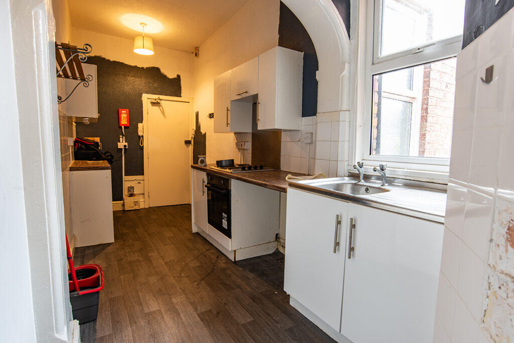 Apartment in Walsall - View 5
