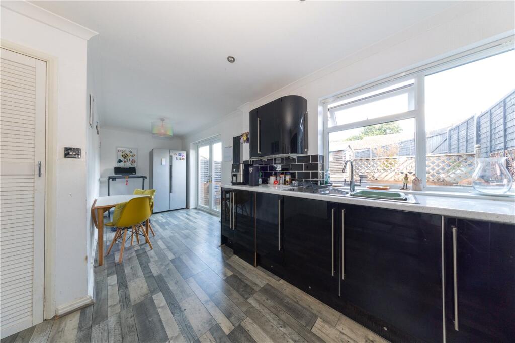 House in Maulden, Central Bedfordshire - More