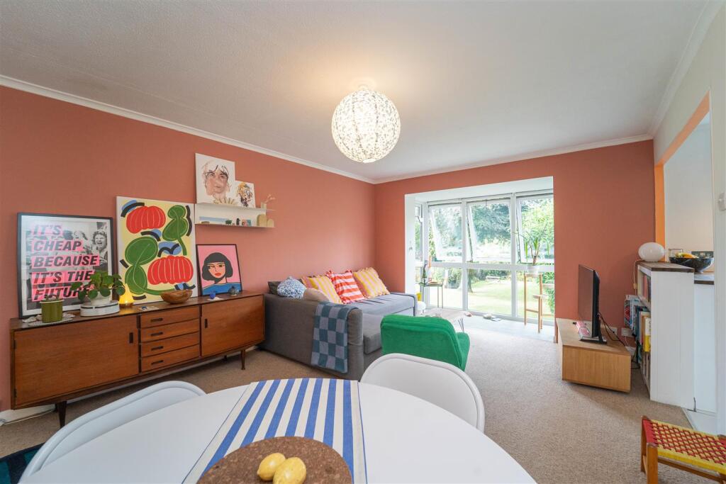 Apartment in Manchester, Greater Manchester - View 5