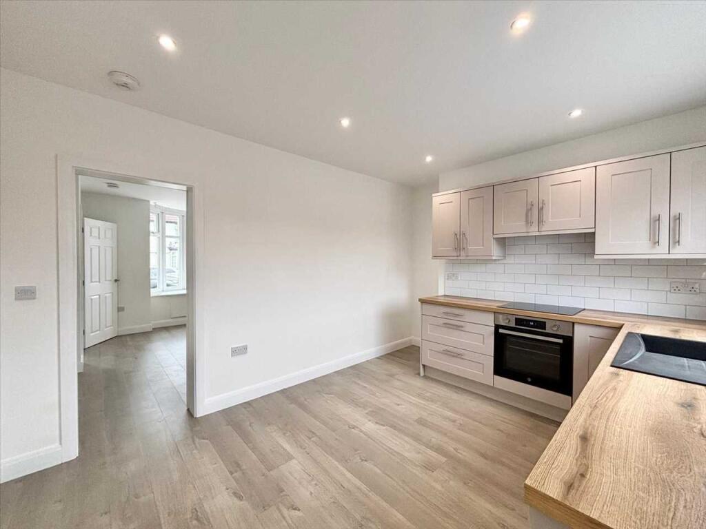 House in Nottingham - More