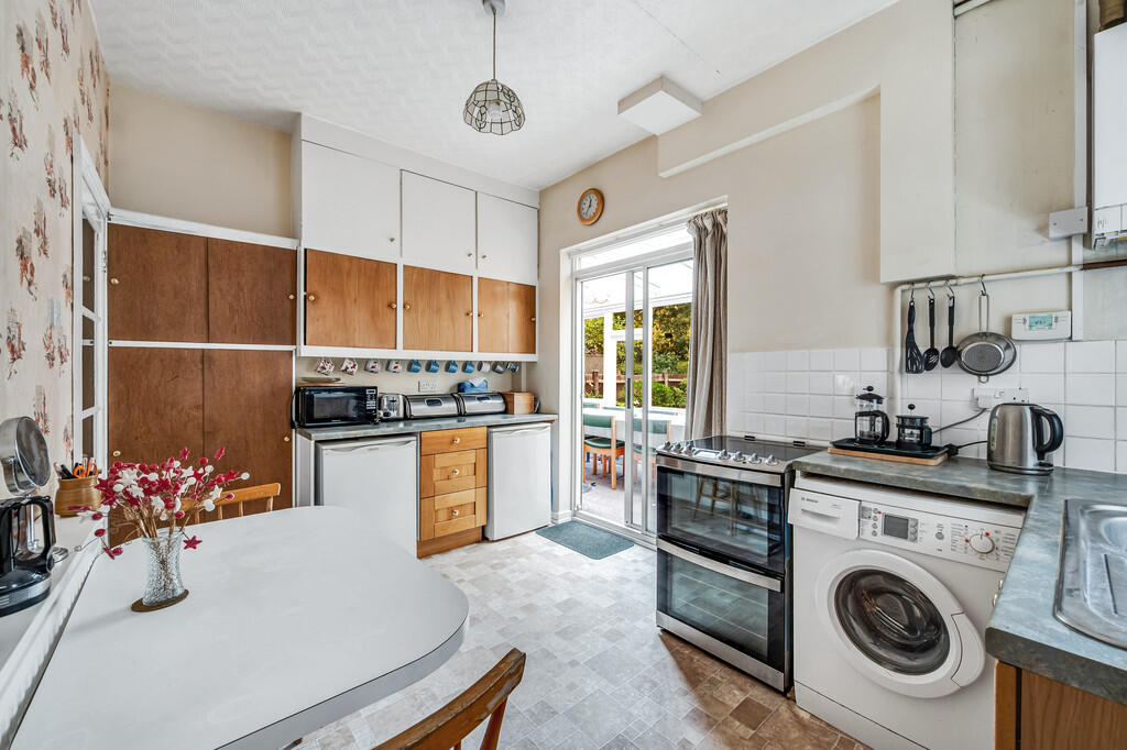 House in London - View 5