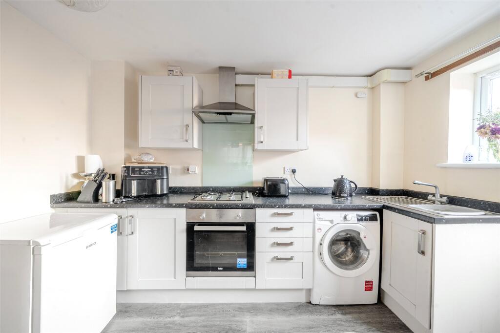 Peter Street, Taunton, Somerset, TA2 photo 2