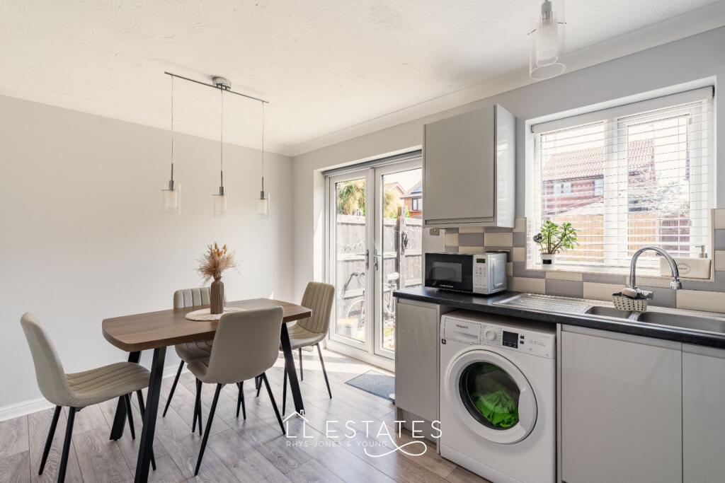 House in Llandudno - View 5
