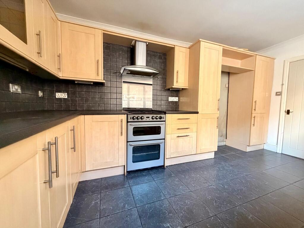 House in Doncaster - View 2