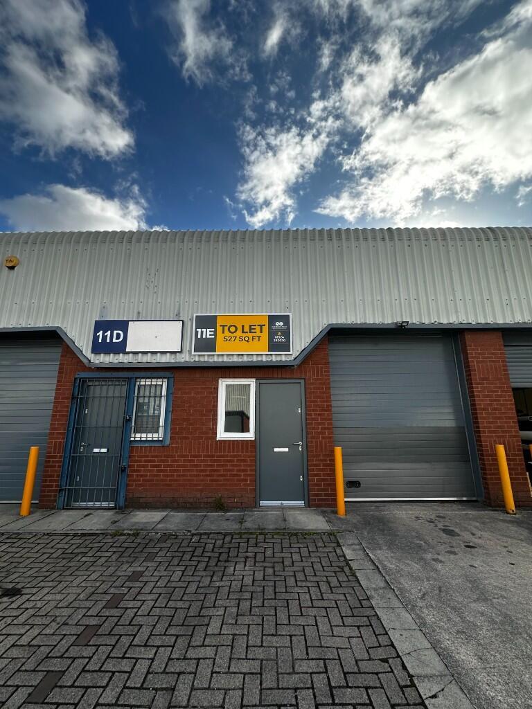 11E exterior