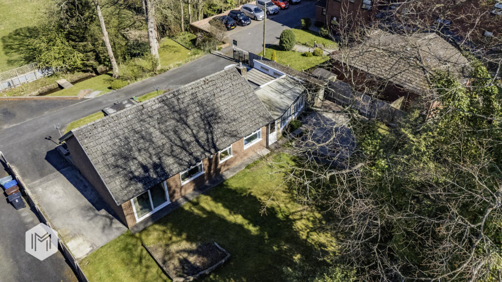 Main image of property: Higher Ainsworth Road, Radcliffe, Manchester, Greater Manchester, M26 4JH