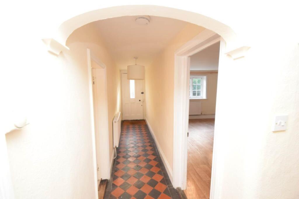 House in Oxford - More