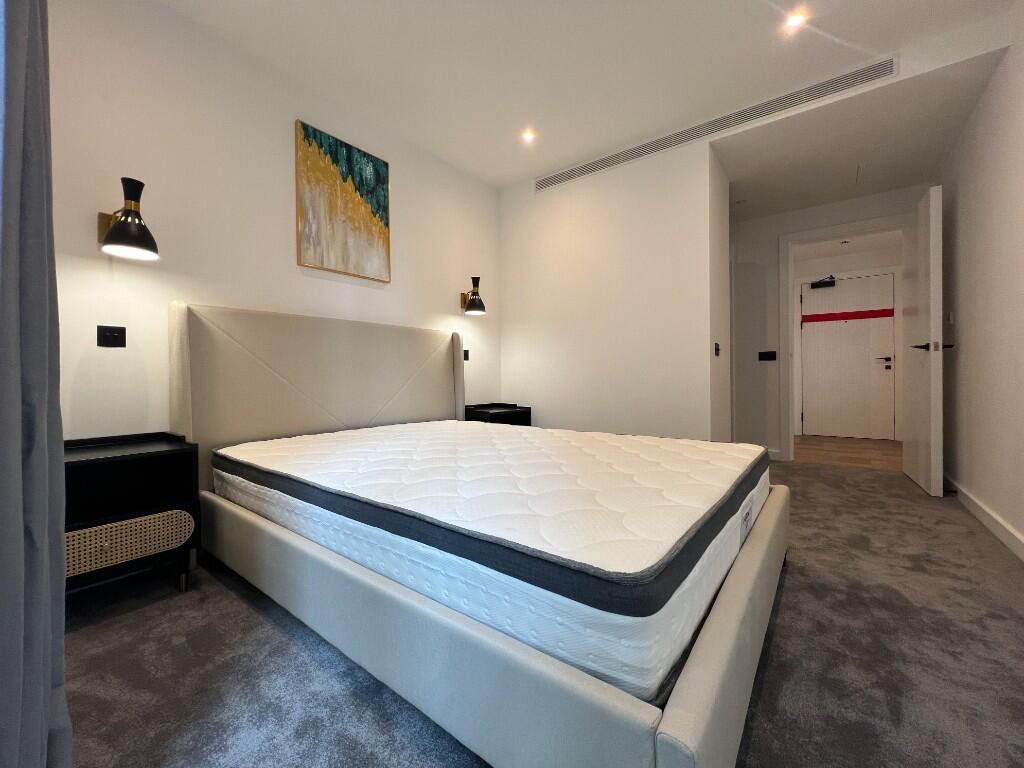 Main image of property: 6th Floor, 2 Merino Gardens, London Dock, London, E1W