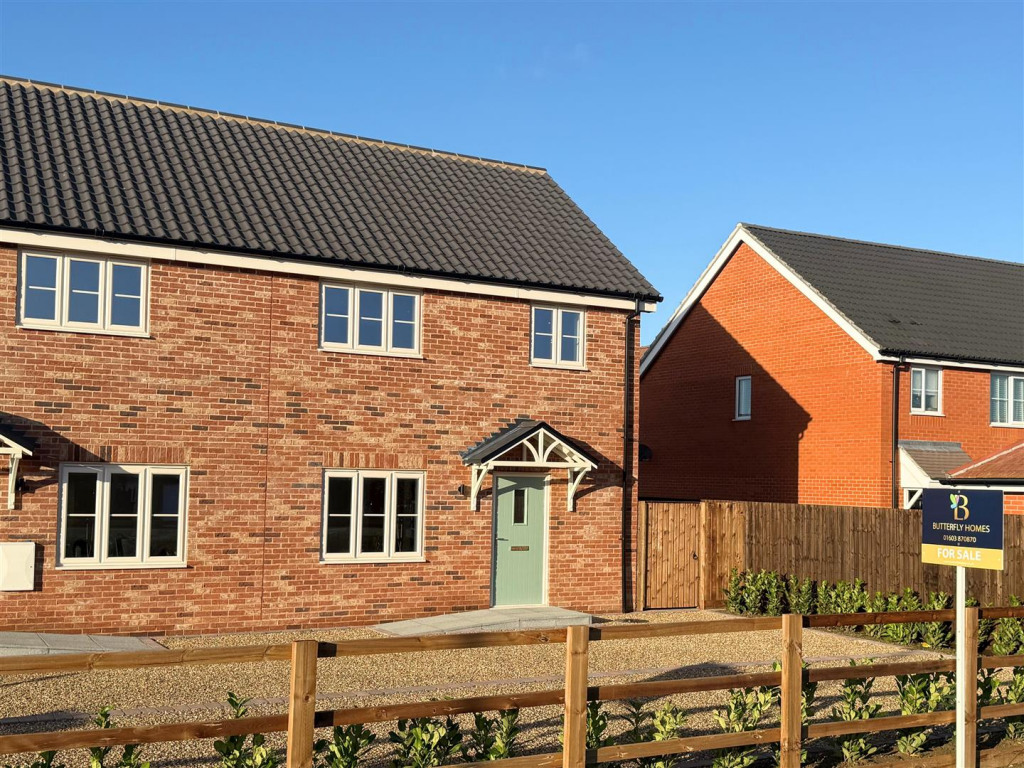 Main image of property: School Close, Attleborough, NR17