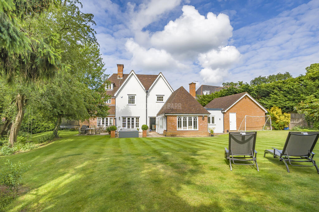 House in Enfield - View 3