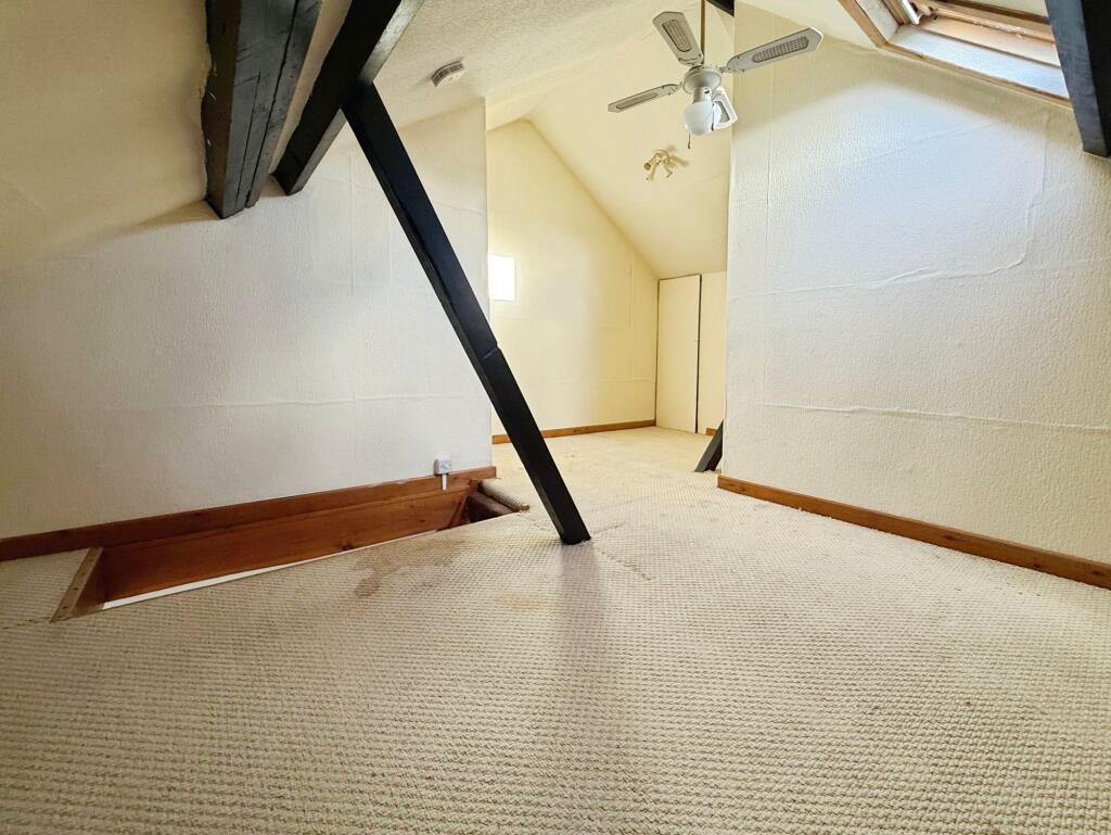 Drummond Road, Bournemouth, BH1 – další