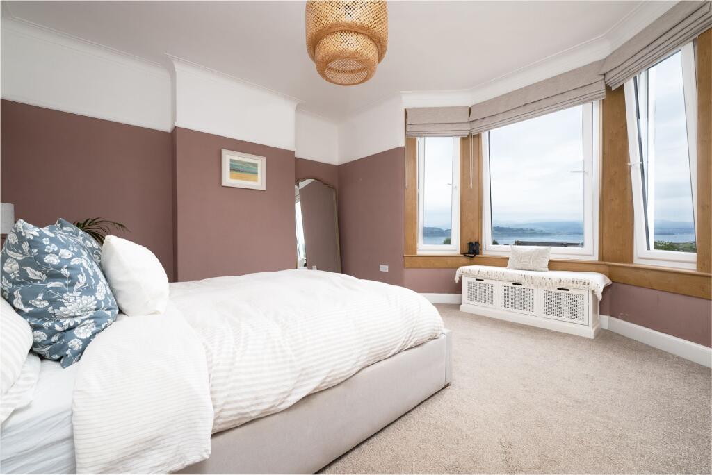 House in Gourock, Cardwell Bay - View 4