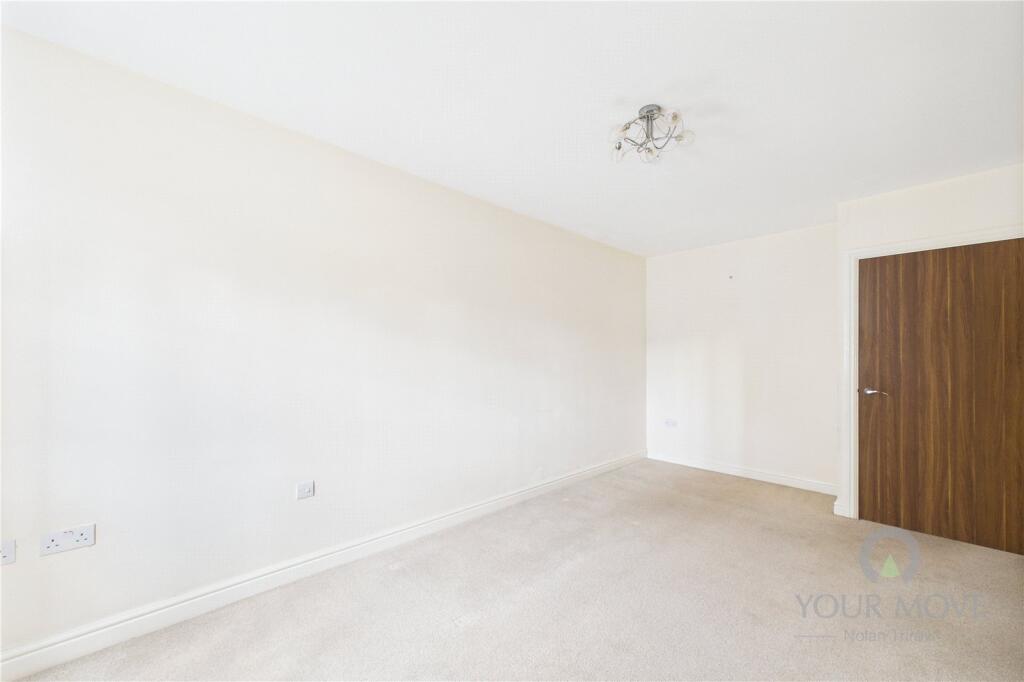 House in Northampton, Wootton - View 5