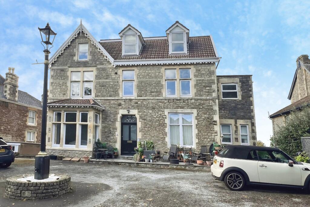 Main image of property: The Avenue, Clevedon, North Somerset, BS21