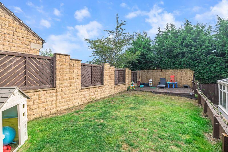 Additional image 19 of Agincourt Drive, Bingley