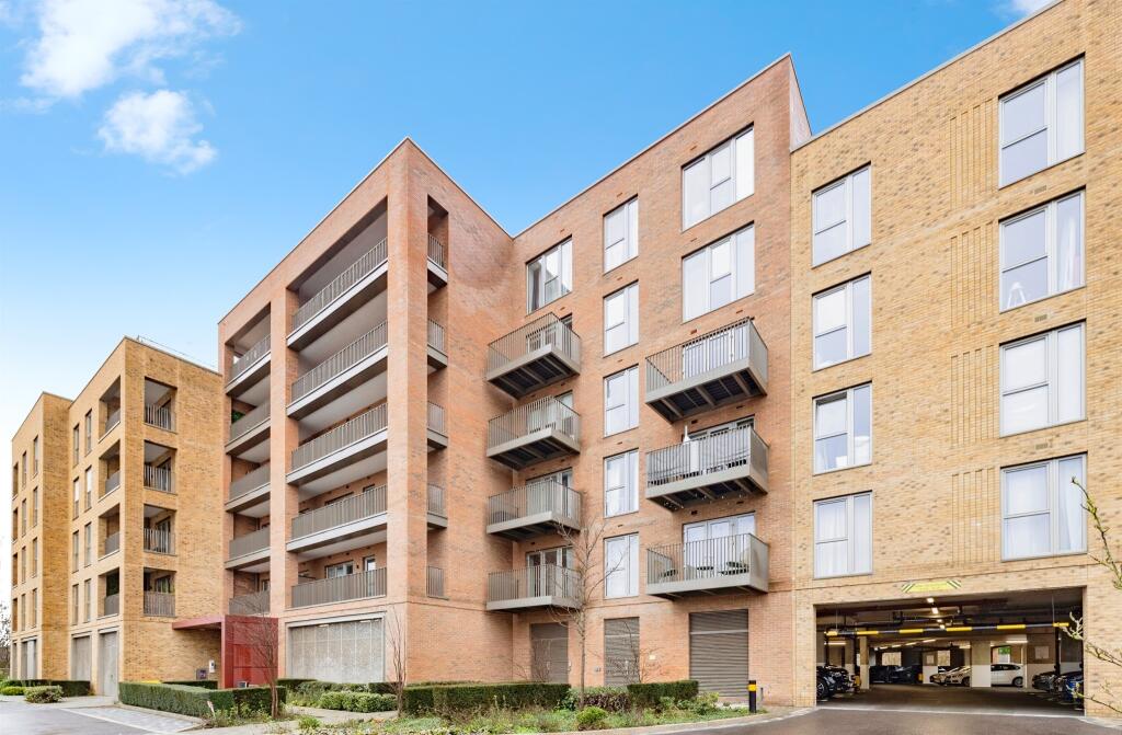 Main image of property: Frogmore Avenue, Watford