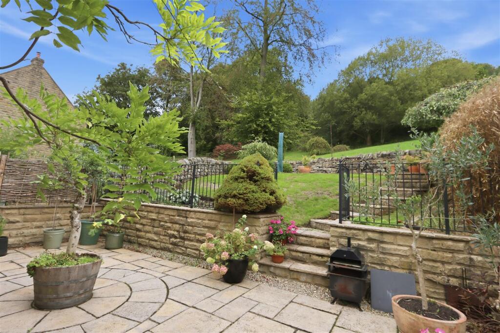 House in North East Derbyshire, Rattle, Ashover - View 3