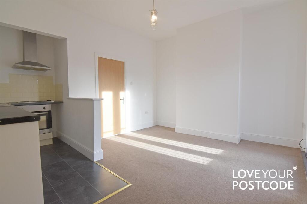 Additional image 5 of Barrs Street, Oldbury, B68