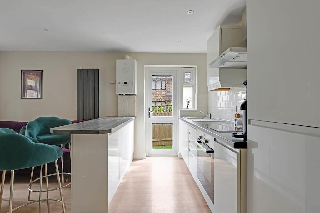 Apartment in London - More