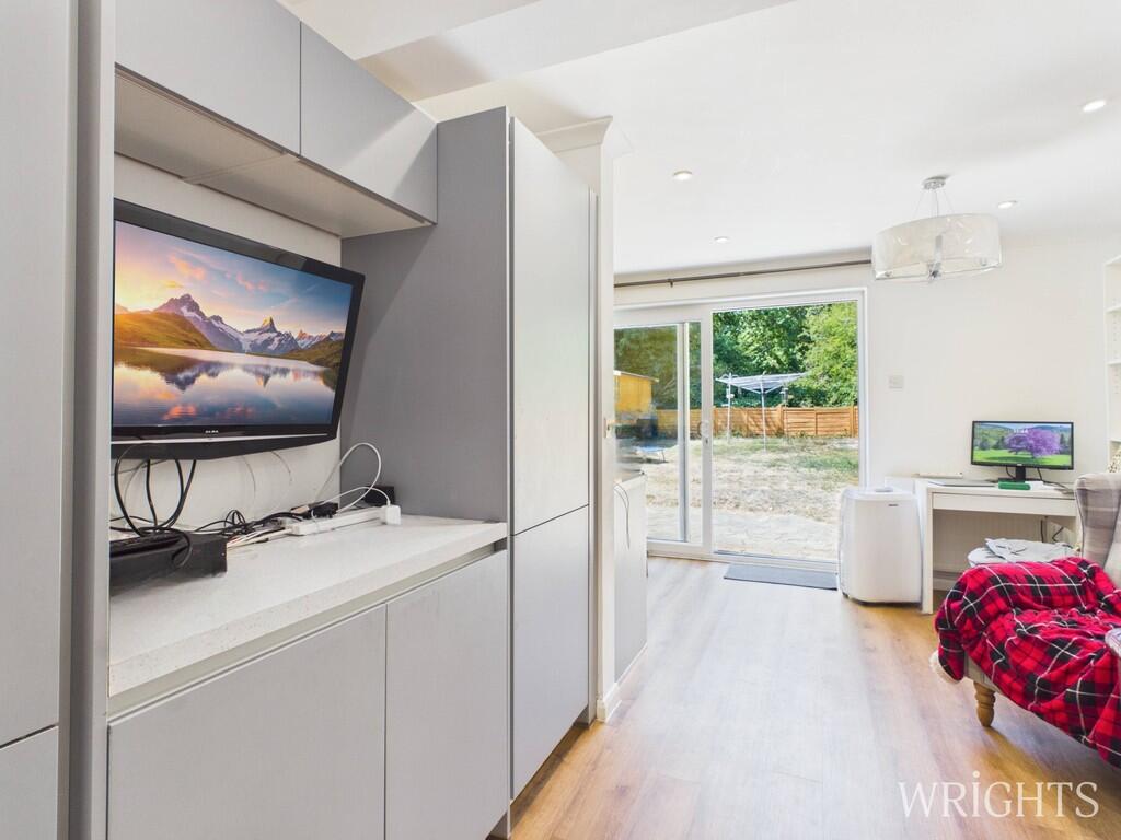 House in Welwyn Hatfield, Hall Grove - View 4