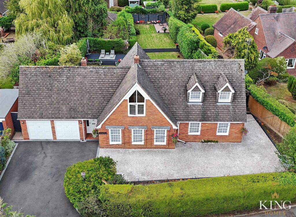Main image of property: Pratts Lane, Mappleborough Green, B80 7BN