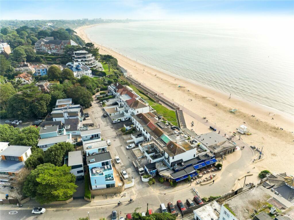 Additional image 21 of Chaddesley Wood Road, Poole, BH13