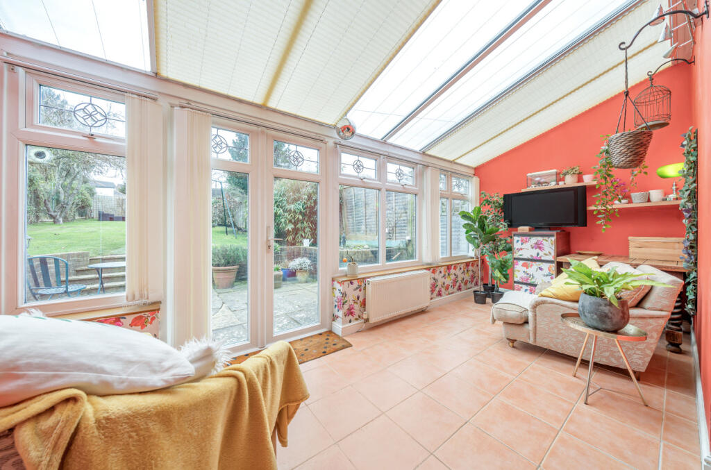 House in Exeter - View 2