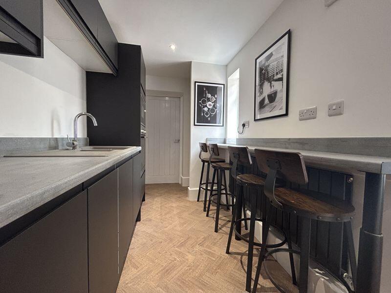 House in Nottingham - View 4
