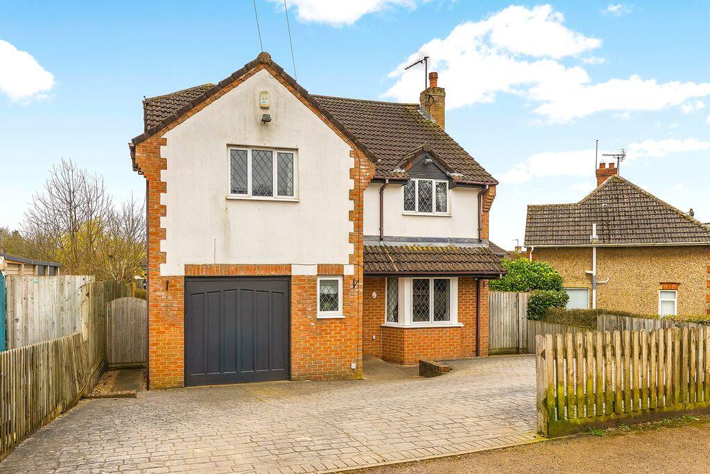 Main image of property: Astrop Gardens, Kings Sutton - 5 Bedrooms