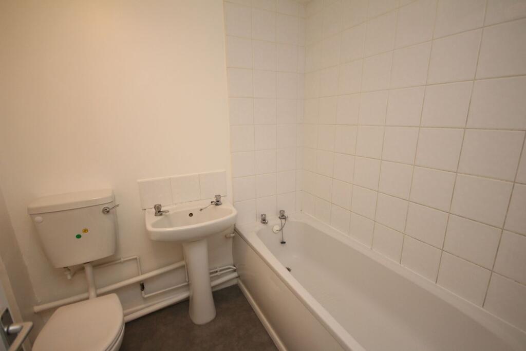 Apartment in Stevenage - View 5