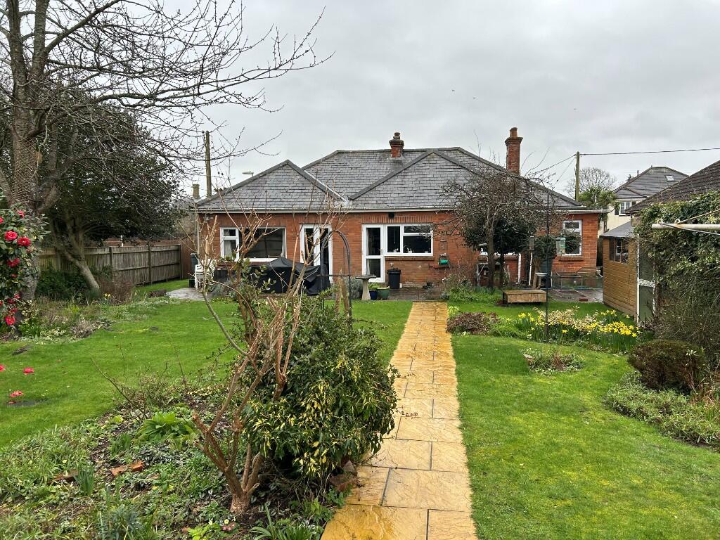 Main image of property: Lea Road, SO45