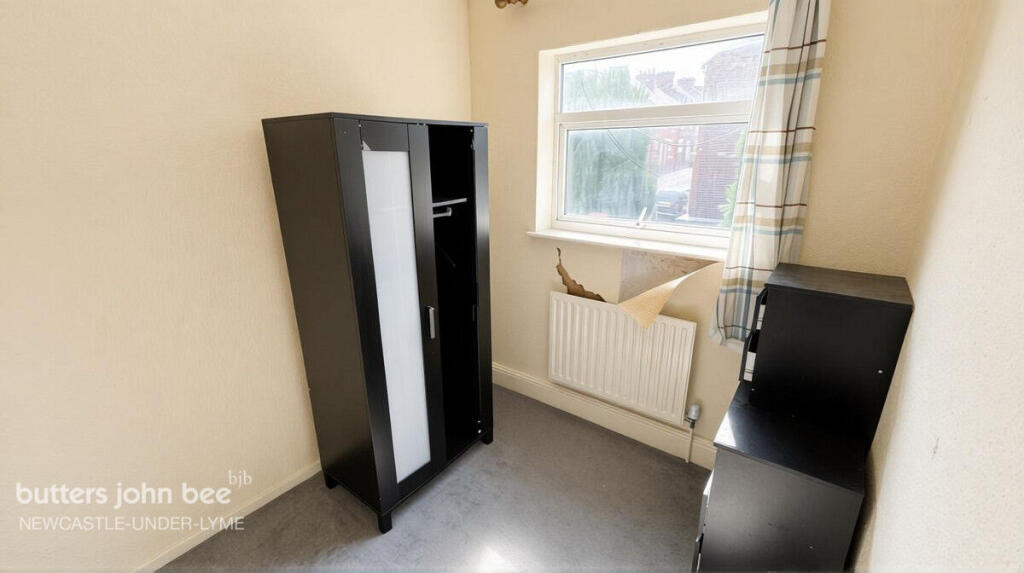 House in Stoke-on-Trent - View 5