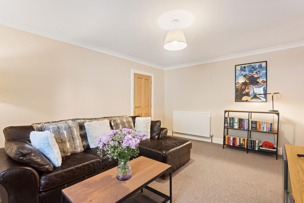 Apartment in Bridge of Allan, Inverallan, Causewayhead - View 5