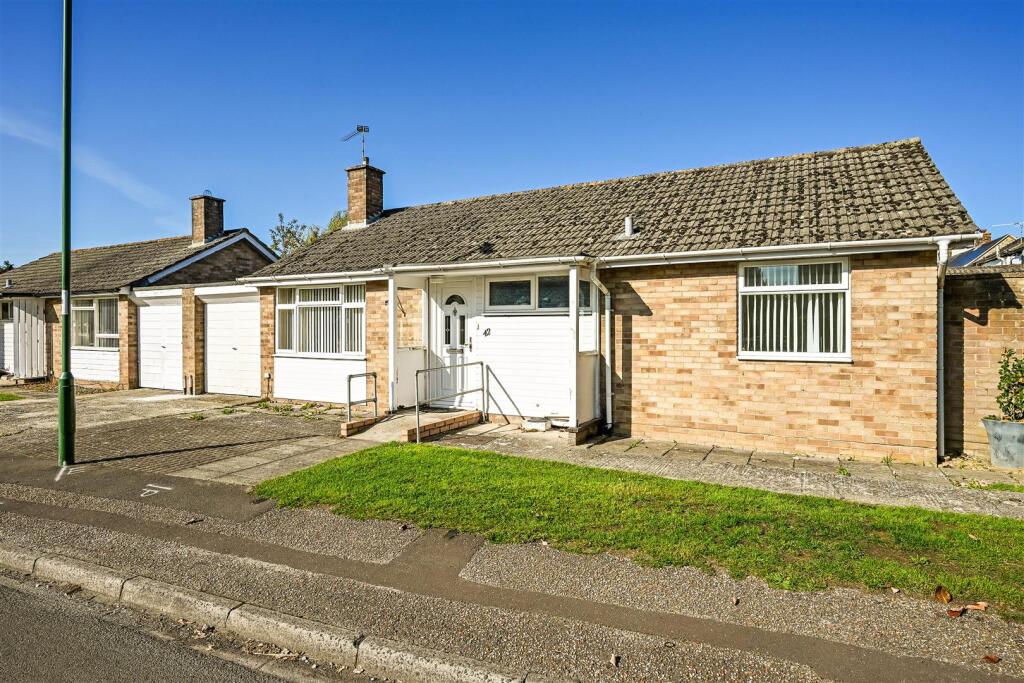 Main image of property: The Peacheries, Chichester