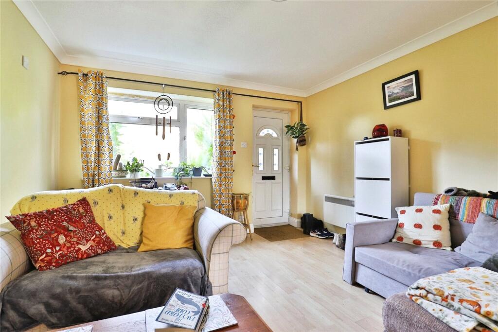 House in Verwood, Dorset - View 3