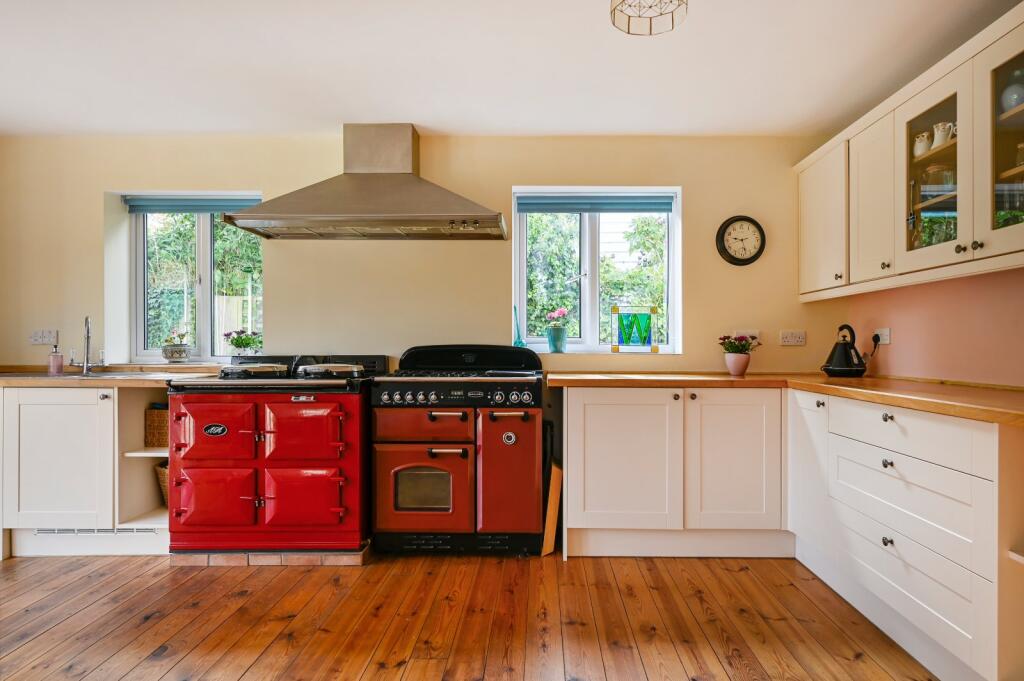 The Green, Woodchurch, Ashford, Kent, TN26 photo 3