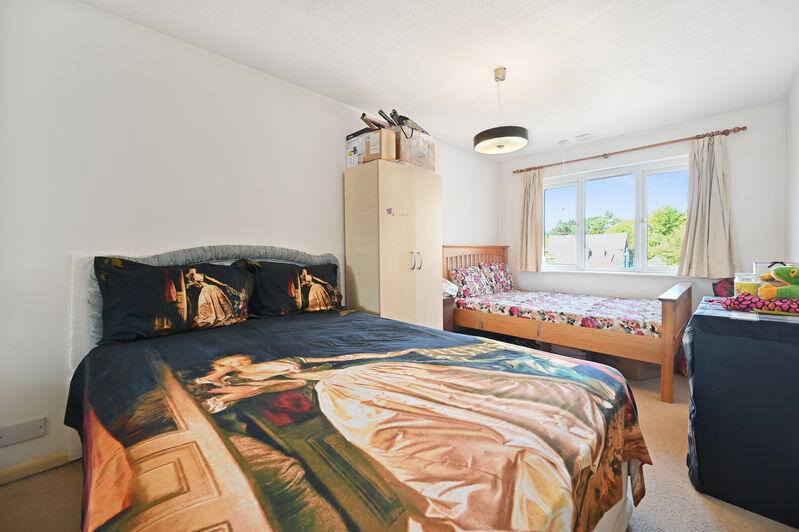 Apartment in London - More