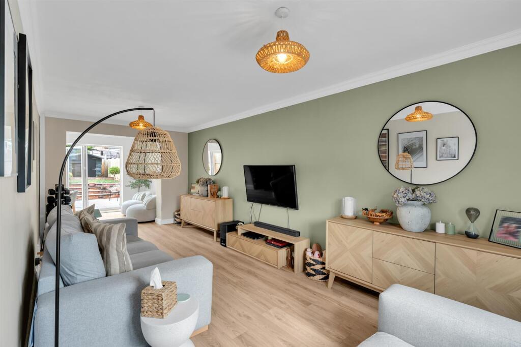 House in Cwmbrân, West Pontnewydd, Upper Cwmbran - View 3