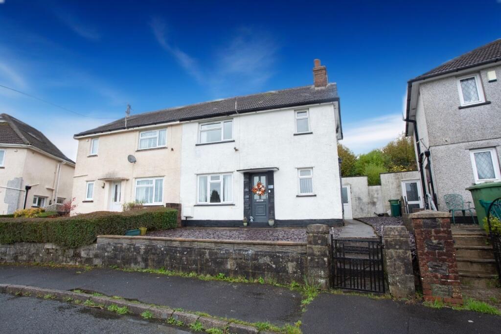 Main image of property: Nant Eirin, Tonyrefail, Porth