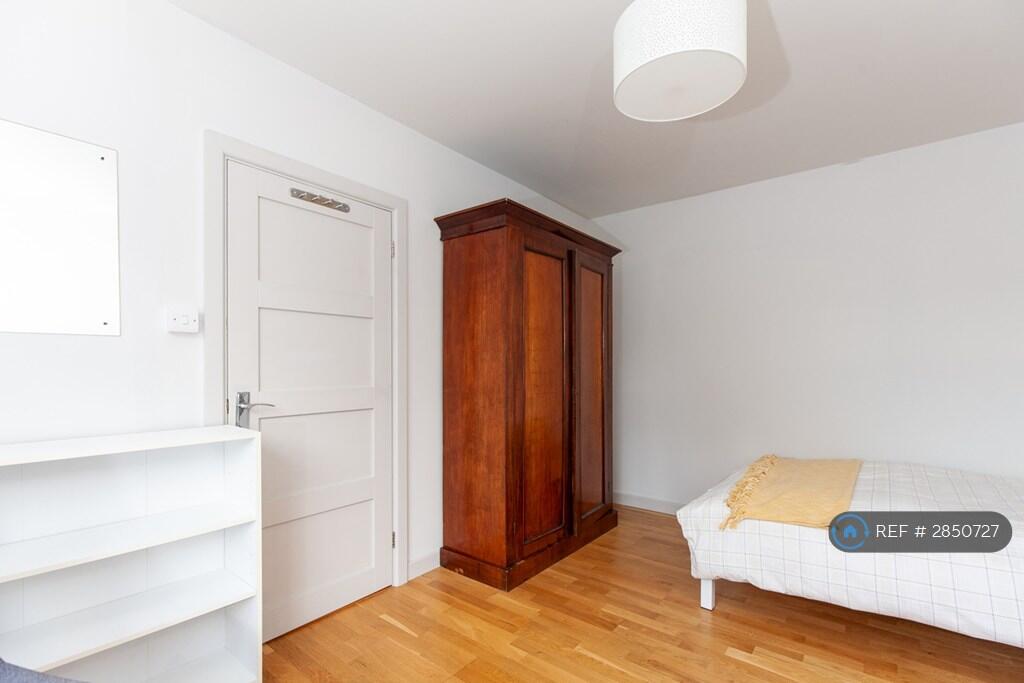 Additional image 8 of Innox Road, Bath, BA2