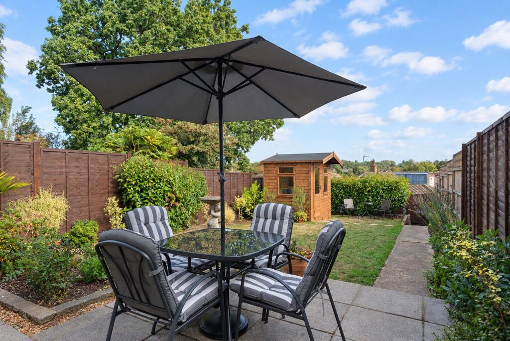 Broadstone Road, Harpenden, AL5 photo 4
