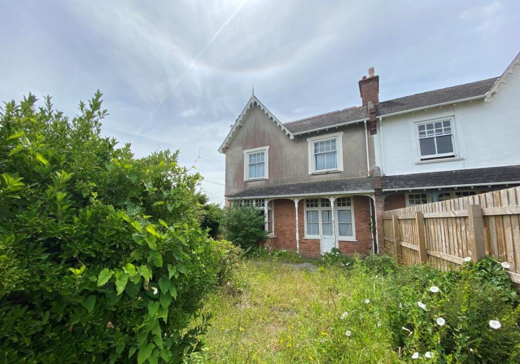 Main image of property: 36 Studley Road, Torquay, Devon, TQ1 3JN